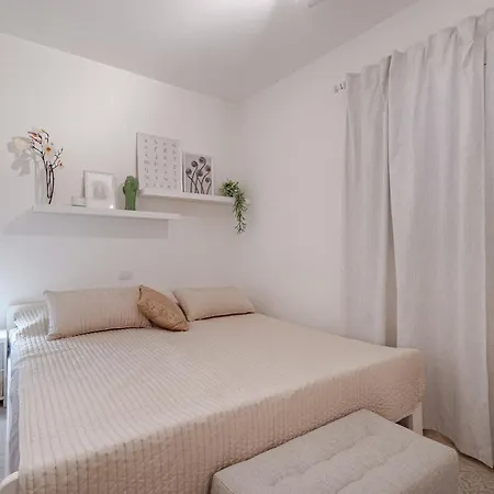 2 Bedroom - Terrace & Sea View - Gigantes